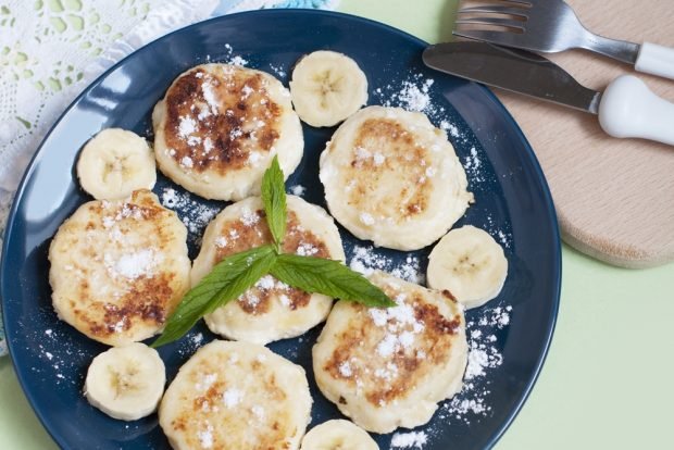 Banana tofu cheesecakes