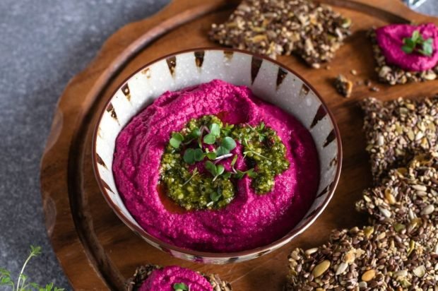 Beetroot Humus with Tahini