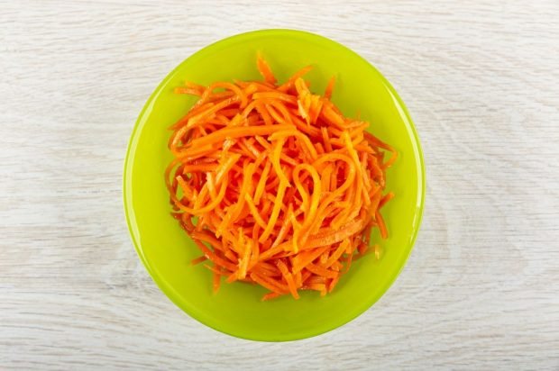 Carrot in Korean with ginger and orange juice