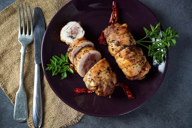 Chicken roulette with cottage cheese