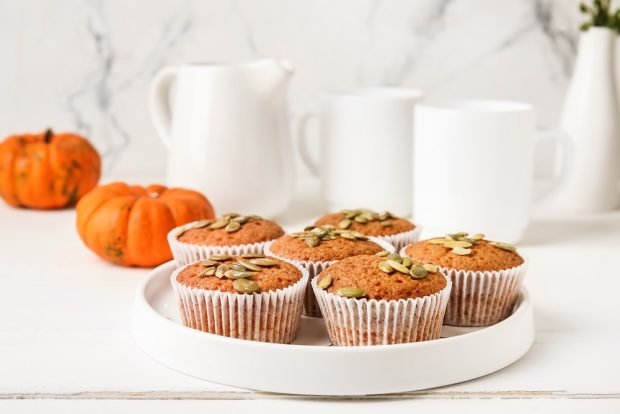 Lenten pumpkin muffins