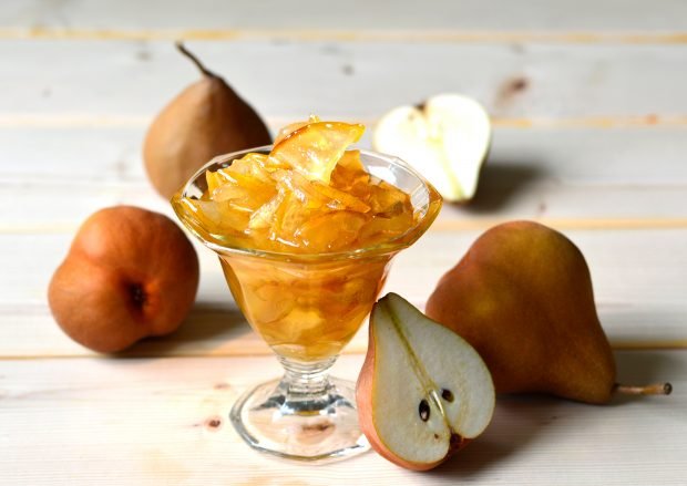 Pears from pears without sterilization