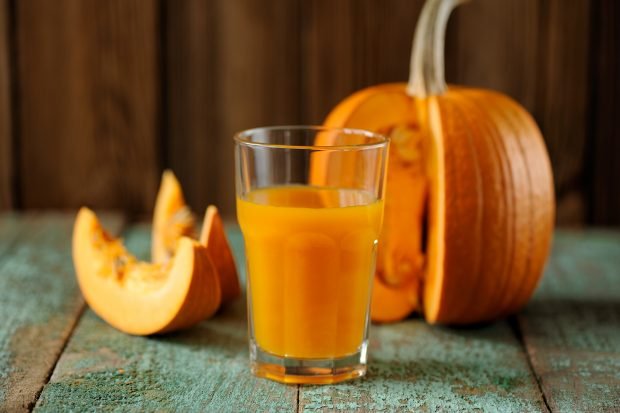 Pumpkin juice with orange and lemon for the winter