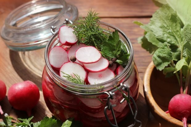 Radish salad for the winter