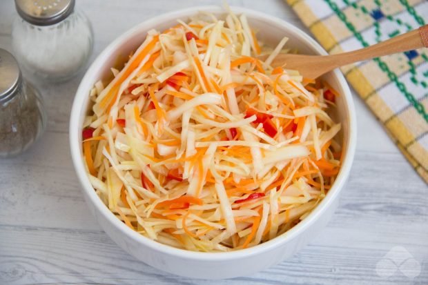 Sharp cabbage salad